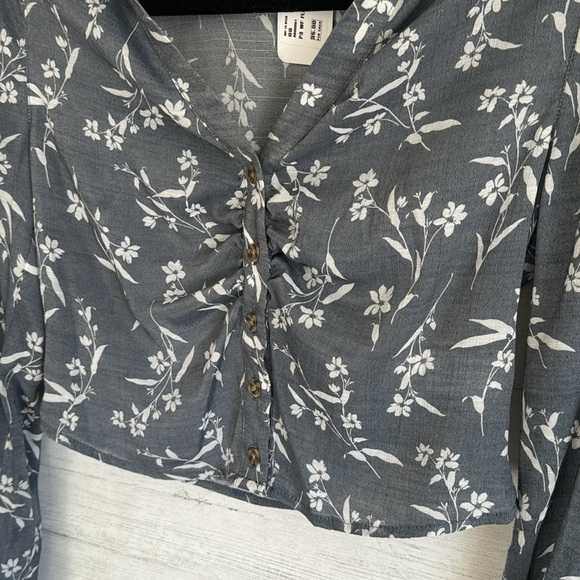 Wallflower Floral Crop Top Long Sleeve Top | SIZE S - Picture 3 of 6